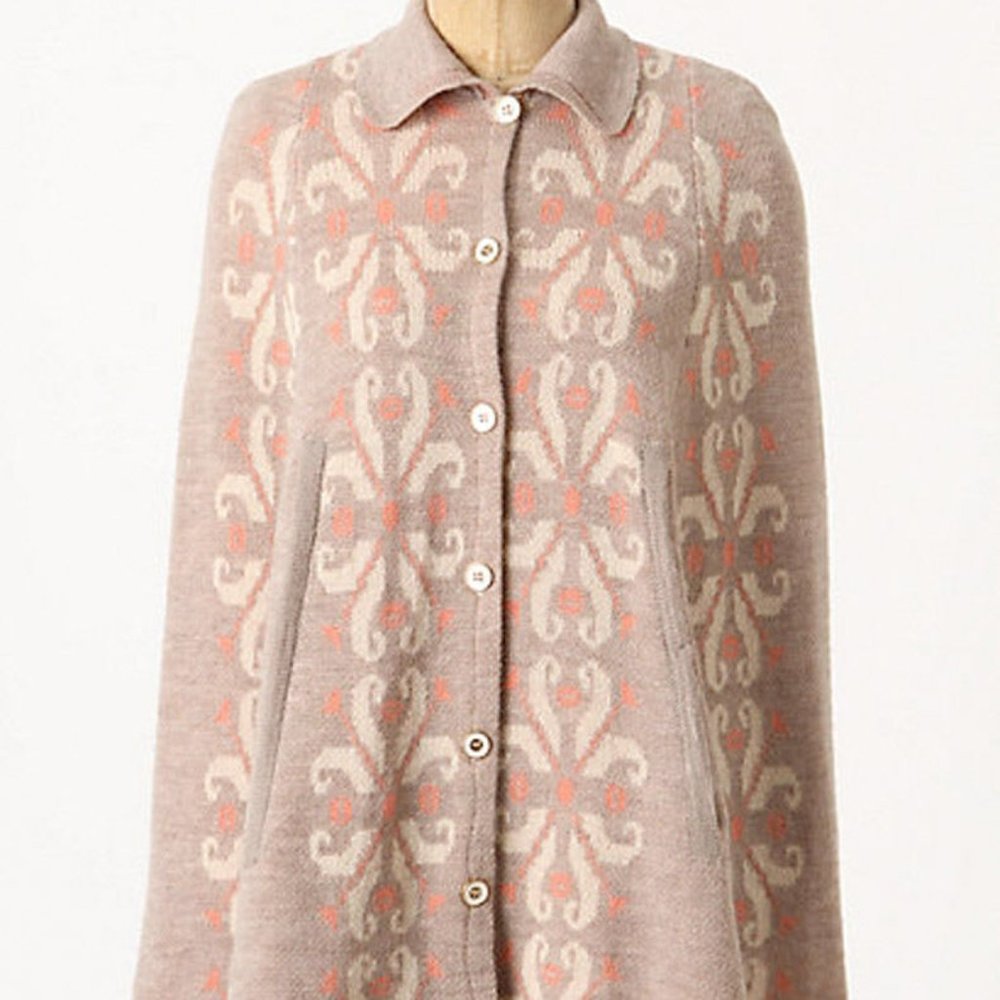 Anthropologie Cape M MADCHEN FLOWERING POMPONA Sweater Poncho Collar Wool NWT - Picture 2 of 5